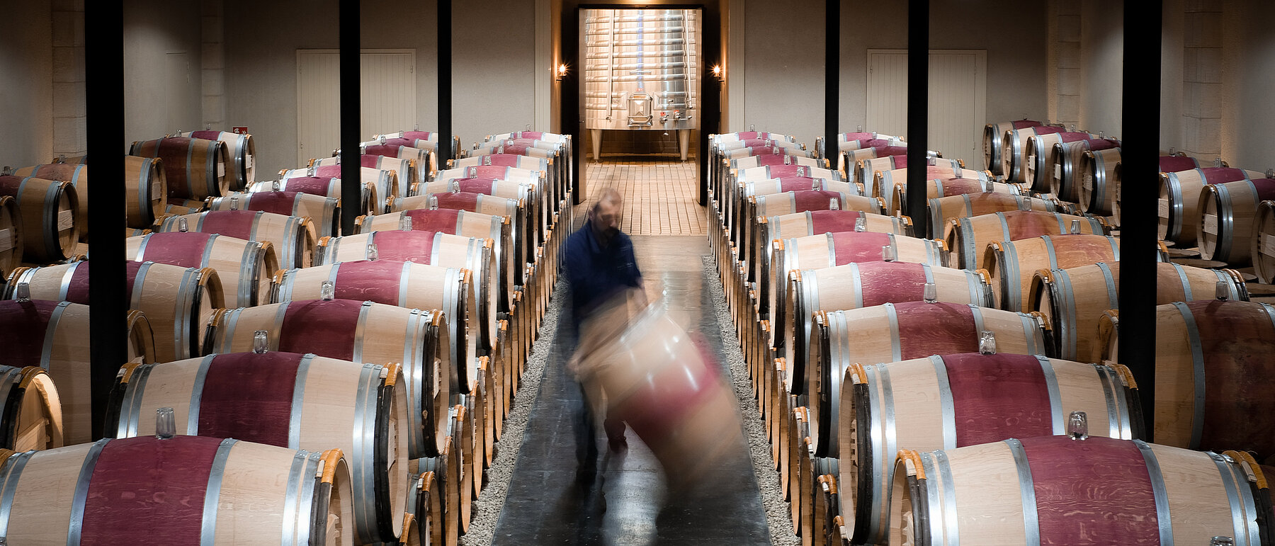 Der Barriquekeller von Château Rauzan Segla
