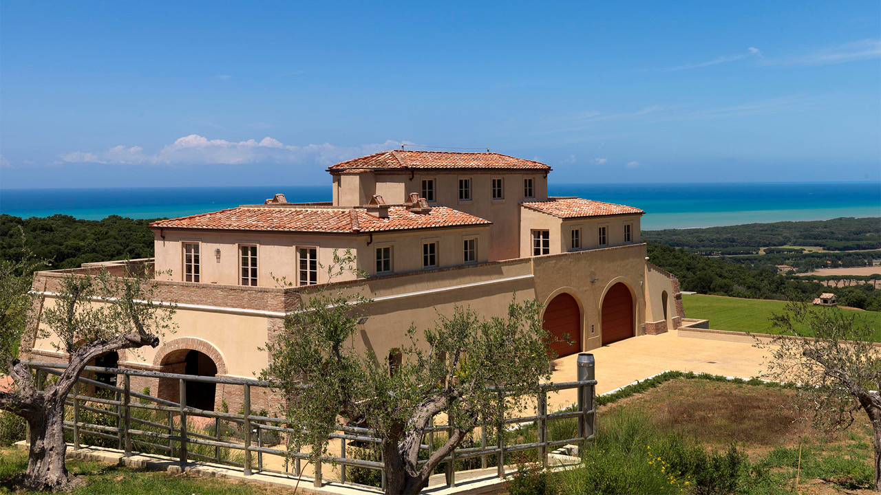 Tenuta Argentiera: Bei diesem Top-Aufsteiger der letzten Jahre kamen wir in den Genuss eines wunderbaren Lunches.